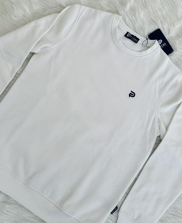 PIZBE Classic White Sweatshirt - Image 3